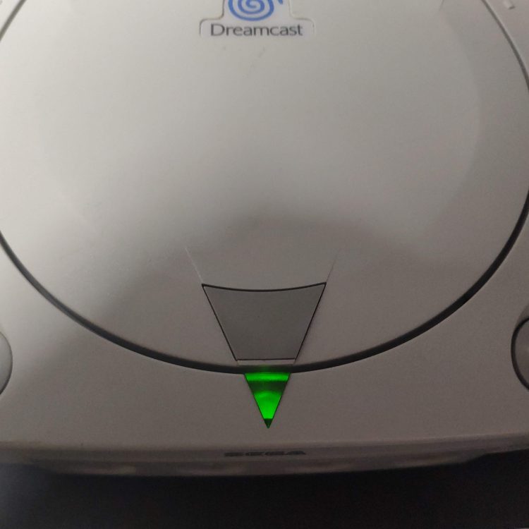 Sega Dreamcast console4